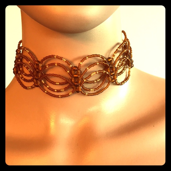 Jewelry - Beaded choker.